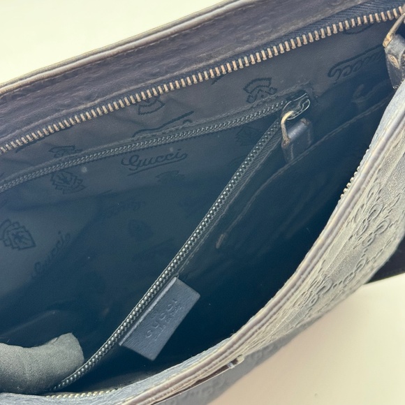 Gucci Black Leather Monogram Crossbody Bag - Picture 11 of 12